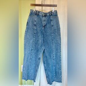🌸NASTYGAL pre-owned women’s fun Jeans. Size 8. WPANTS24.